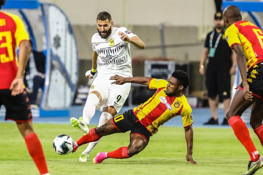 Benzema se luce: Debuta con golazo y asistencia en el Al-Ittihad