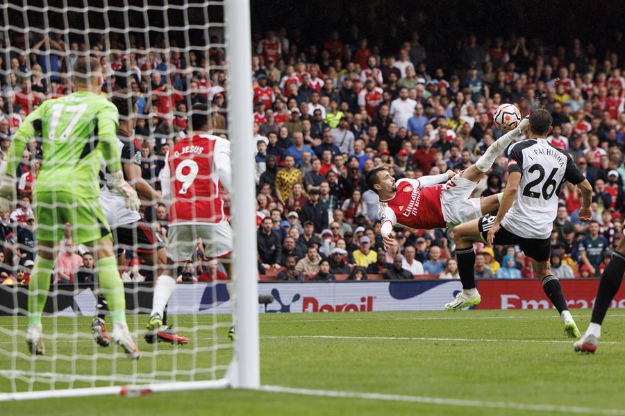 El Arsenal comenzó cayendo en el encuentro en el primer minuto y en el segundo tiempo le dio vuelta al resultado.
