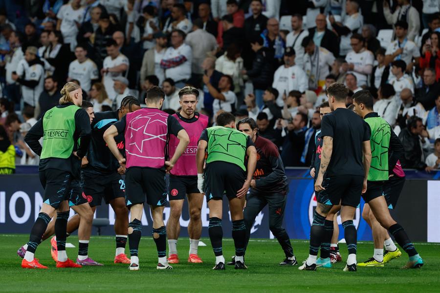 Entrenamiento del Manchester City en el Santiago Bernabéu.