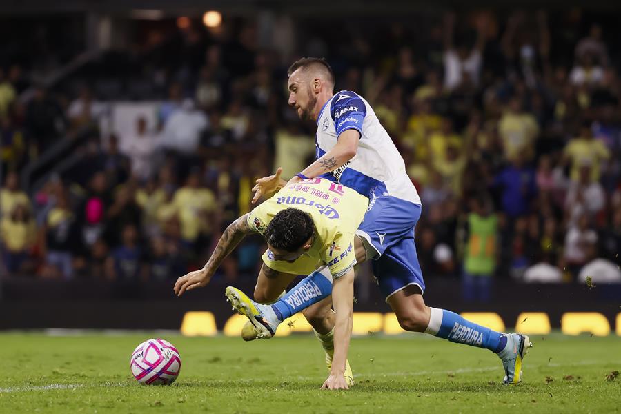 Brian Rodríguez, Henry Martín, Roger Martínez, Álvaro Fidalgo y Miguel Layún fueron los anotadores por parte del equipo azulcrema.