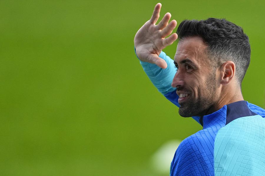 Oficial Sergio Busquets anuncia que dejará al Barcelona