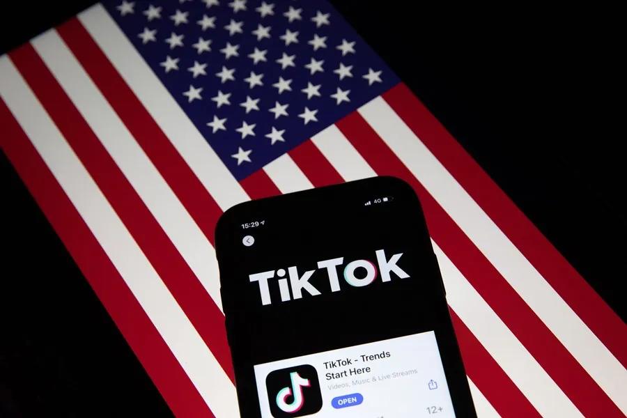 TikTok desmiente la venta a Elon Musk para evitar su cierre en EEUU