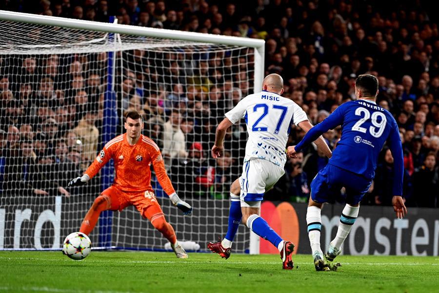 Chelsea cierra la fase de grupos con remontada ante el Dinamo de Zagreb