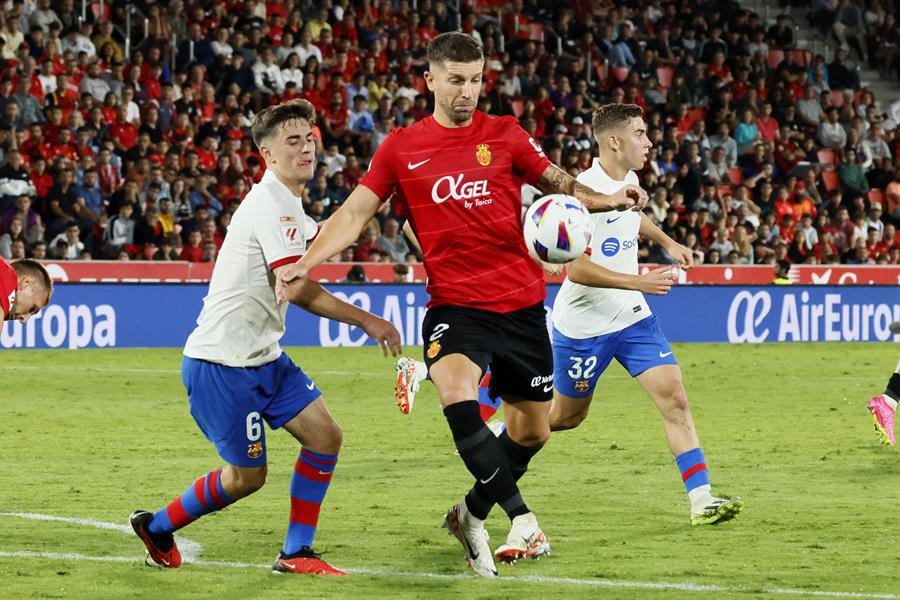 Barcelona es frenado por Mallorca y peligra su liderato en La Liga
