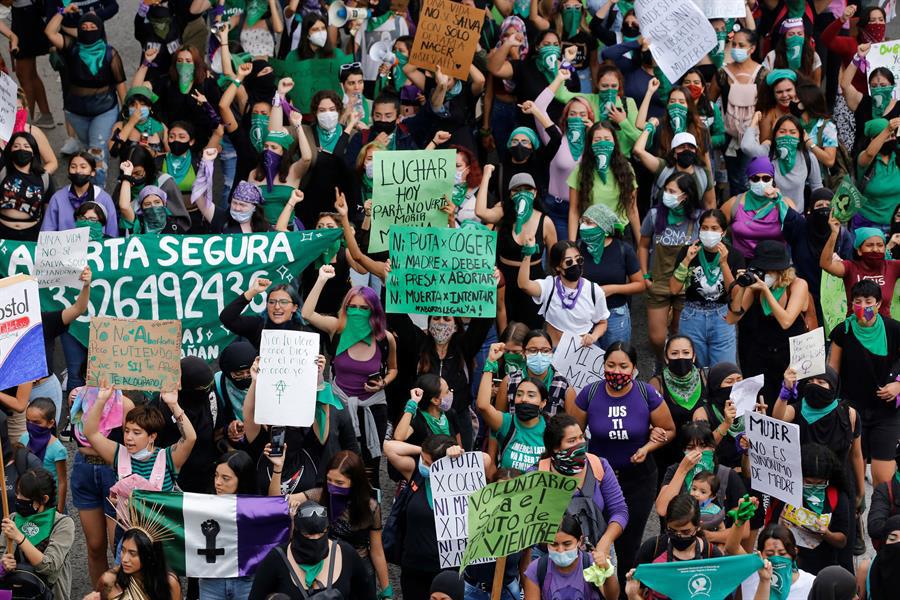 Reportan más de 200 presas en México por delitos relacionados al aborto