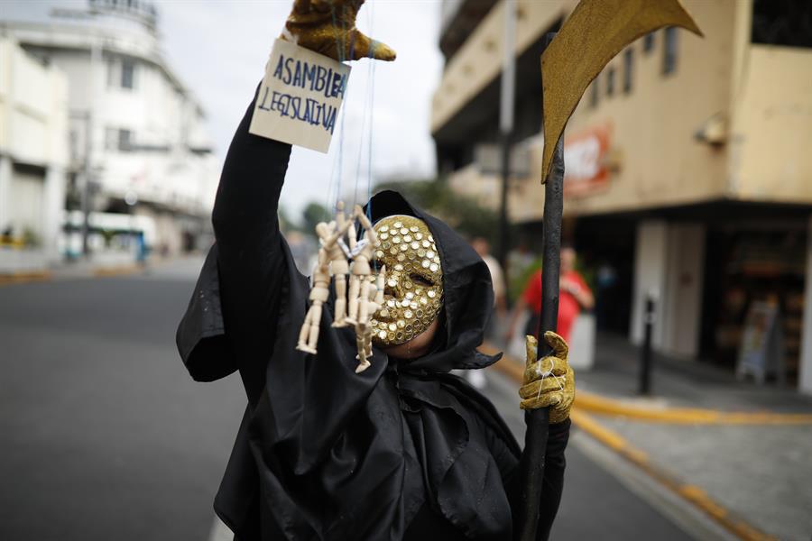 ONG denuncia que El Salvador incumple derechos humanos por explotación minera