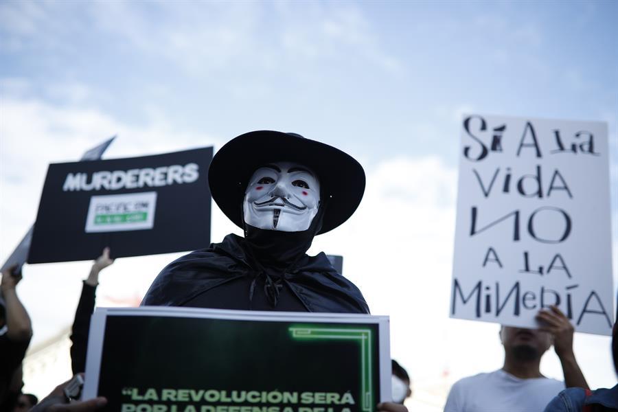 ONG denuncia que El Salvador incumple derechos humanos por explotación minera