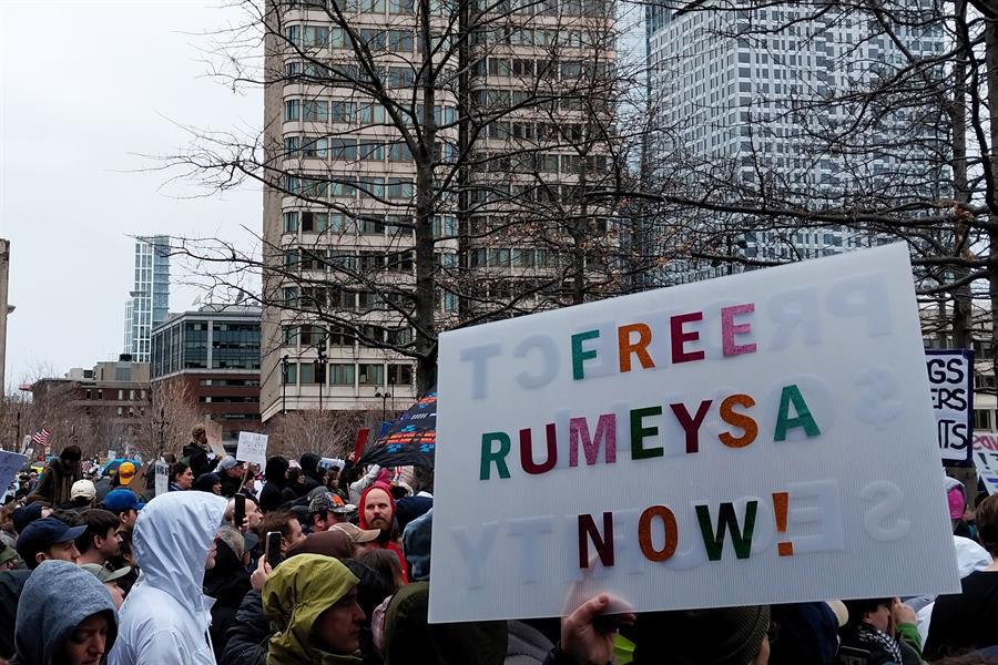 Masivas protestas contra Trump y Musk en las principales ciudades de EEUU