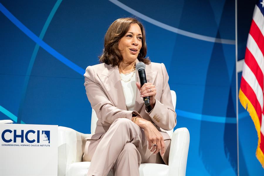 Kamala Harris busca movilizar el voto latino porque “queda mucho por hacer”