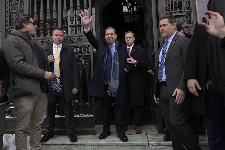 Edmundo González afirma que mantiene contactos con el equipo de Trump