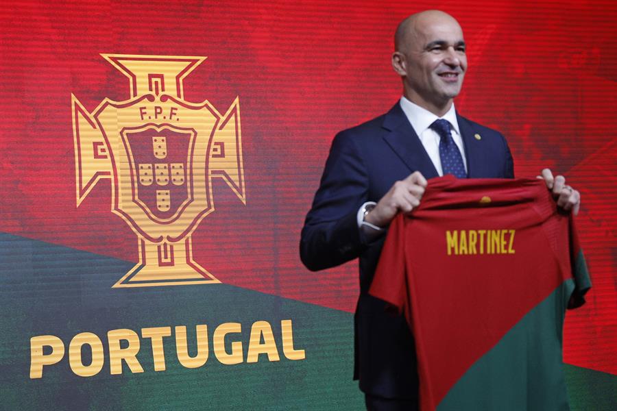 Roberto Martínez durante su presentación como nuevo entrenador de Portugal.