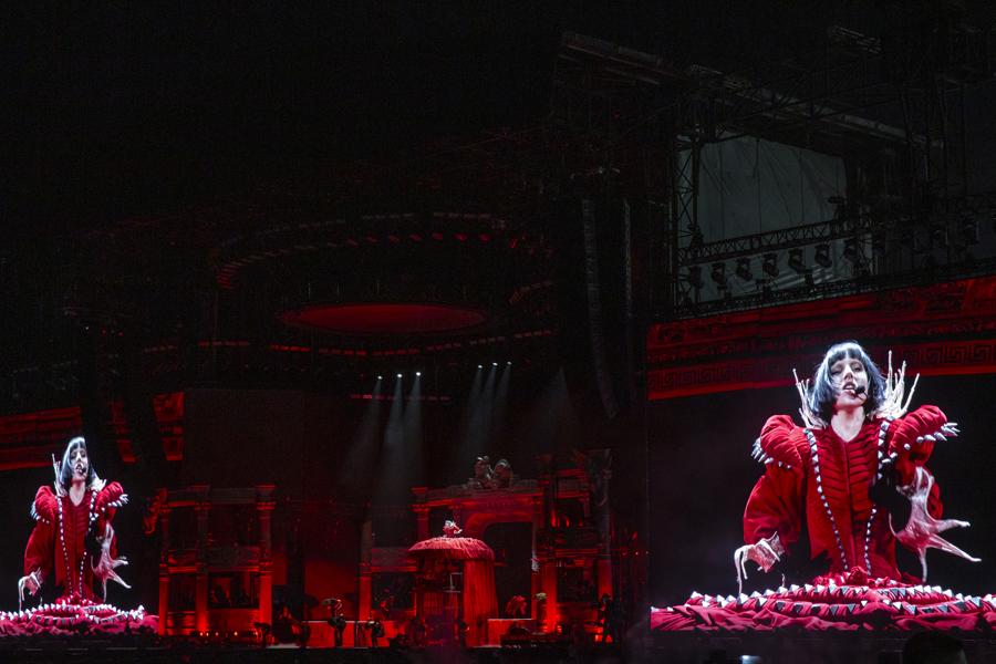 Lady Gaga enloquece a 2,1 millones de fanáticos en Copacabana