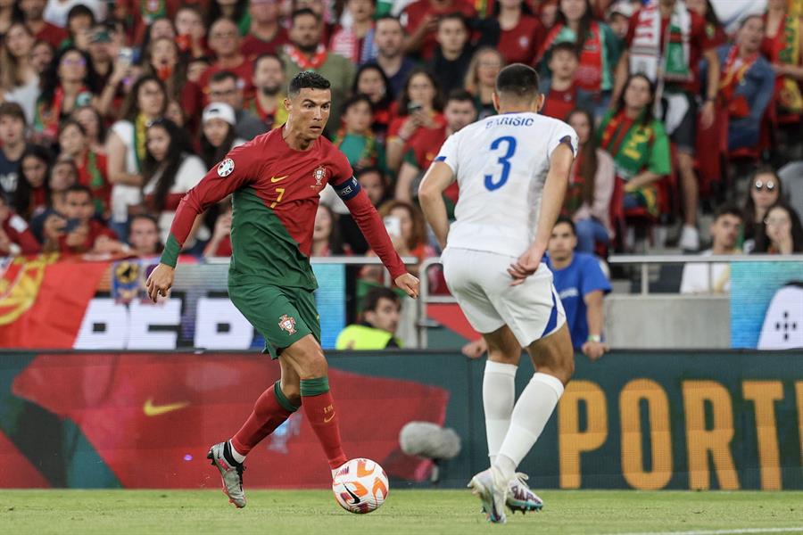 ¿Y Cristiano? Portugal golea a Bosnia con doblete de Bruno Fernandes