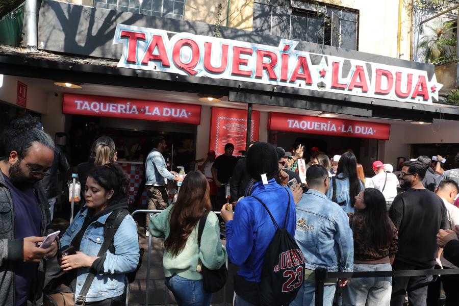 Dua Lipa abre la “Taquería Dua” en Ciudad de México