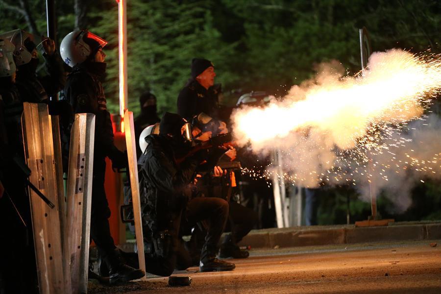 Un millar de detenidos en las