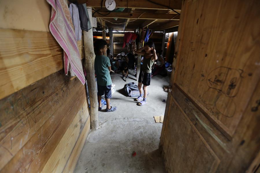 Una isla que se hunde en el Caribe panameño, zona de embarque de migrantes