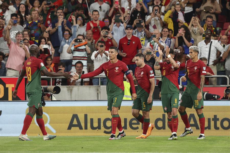 ¿Y Cristiano? Portugal golea a Bosnia con doblete de Bruno Fernandes