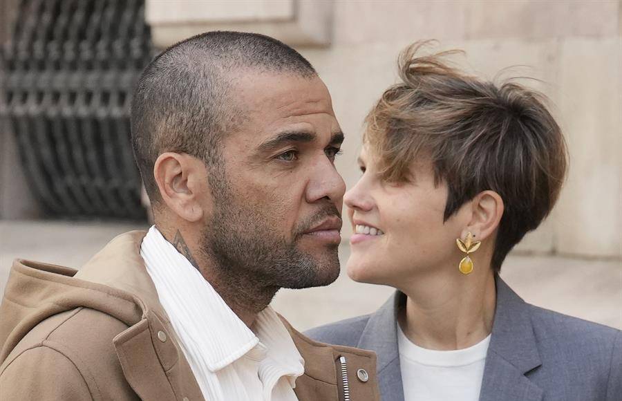 Y es que, desde que arrancó el proceso al jugador brasileño, quien fue acusado en enero del 2023 por agresión sexual, muchos argumentaron al divorcio de la pareja.