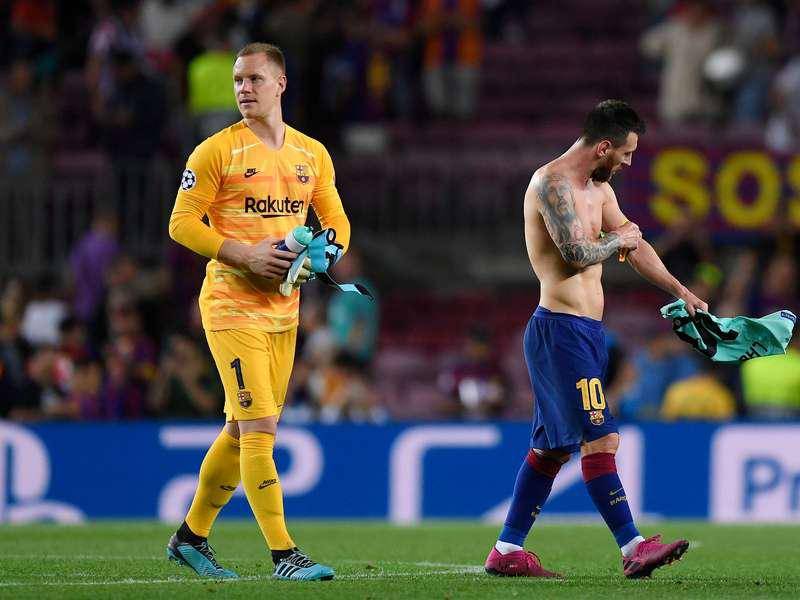 Ter Stegen junto a Lionel Messi en una de sus últimas campañas con el Barcelona.