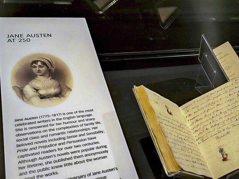 Memorabilia de Jane Austen expuesta en la British Library en Londres.