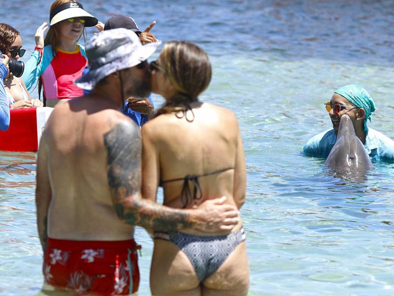 Con playas de arena blanca, arrecifes de talla mundial y una mezcla única de cultura, historia y naturaleza, Tela, Omoa y Roatán se consolidan como los destinos más atractivos para disfrutar la Semana Santa en Honduras, según registros y proyecciones del Instituto Hondureño de Turismo.