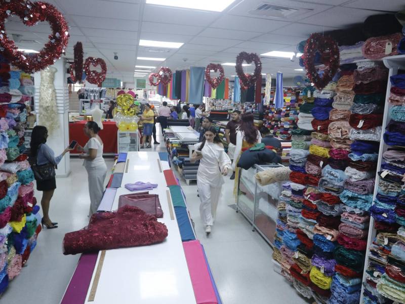 Pico Pico ofrece un ambiente muy acogedor y familiar para que todas las personas puedan adquirir sus telas y demás insumos necesarios para la confección de vestidos, cortinas, manteles y muchas prendas más.