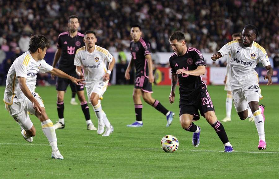 LA Galaxy dominó con solvencia gran parte del partido gracias a la exitosa asociación entre Puig y el ganés Joseph Paintsil, pero el equipo del astro argentino llegó bien físicamente a los últimos compases y bien pudo llevarse un premio mayor.