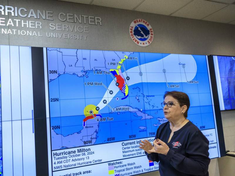 El Centro de Huracanes de EEUU se declara listo para la temporada pese a los recortes.