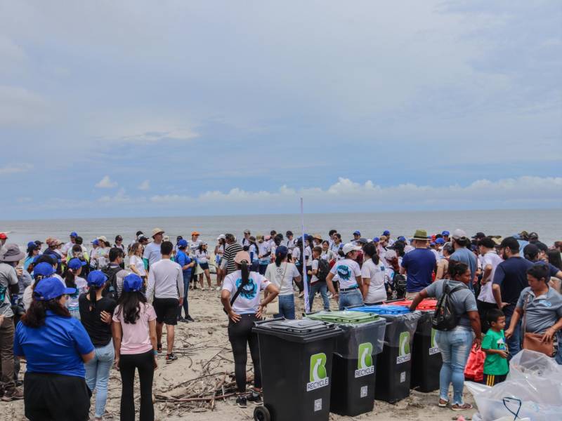 La campaña de recolección fue impulsada por la red juvenil Cipotes.