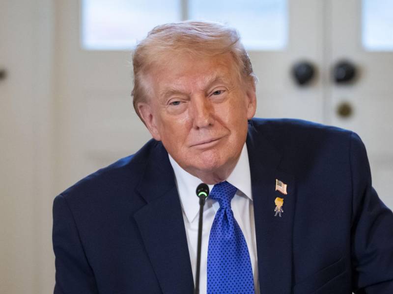 El presidente de EE.UU., Donald Trump, durante una reunión con ejecutivos de las industrias del petróleo y el gas en el Salón Este de la Casa Blanca, en Washington, el 9 de enero de 2026.