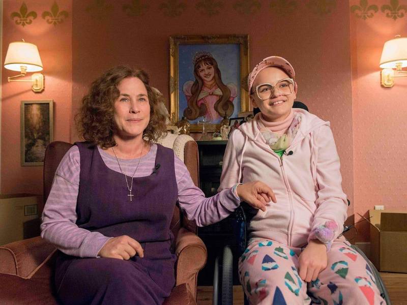 <b>Protagonistas. </b>La joven actriz Joey King dio vida a Gypsy Rose Blanchard mientras que Patricia Arquette interpretó a Clauddine Dee Dee Blanchard.