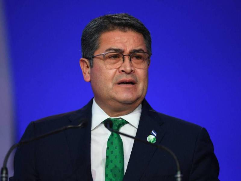 El expresidente de Honduras, Juan Orlando Hernández (2014-2022), dará su primera entrevista este miércoles para un medio de comunicación estadounidense luego del indulto que le concedió el presidente Donald Trump, que lo liberó de la prisión.