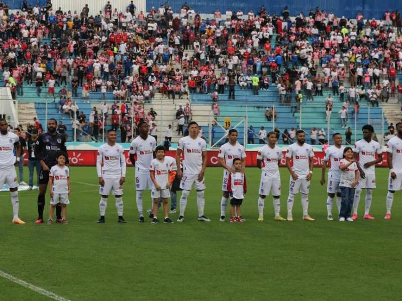 Olimpia consiguió su título número 37 tras vencer en la gran final del Apertura 2023 a Motagua.