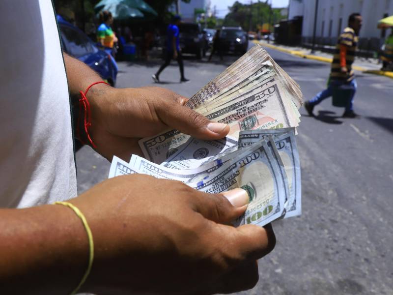 Desde inicios de 2023, el Banco Central de Honduras retomó el sistema de subastas para la compra de divisas.