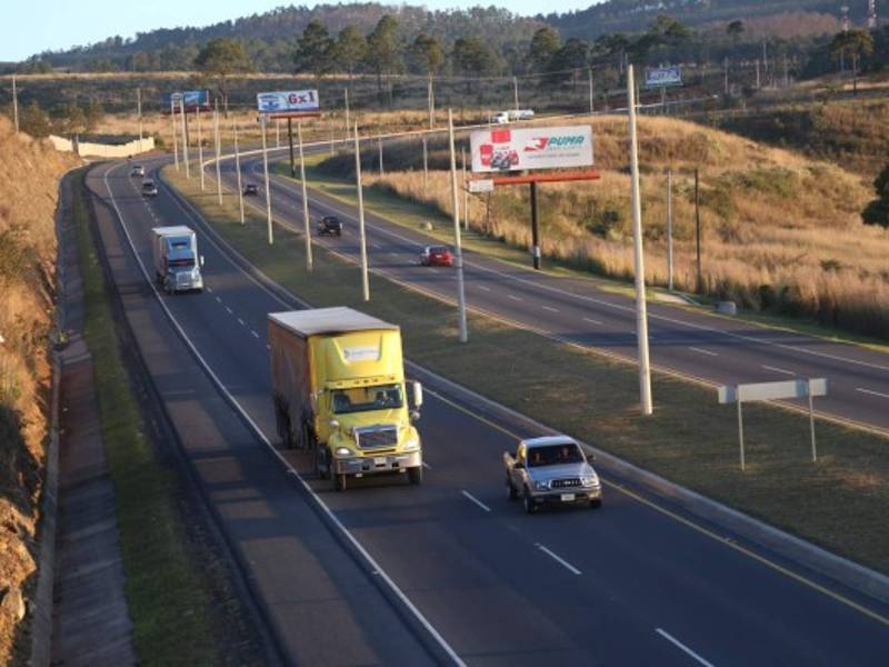 La ley original establecía que por las infracciones graves por primera vez se aplicaría una multa de un sexto del salario mínimo, es decir, 1,573 lempiras, pero con las reformas quedó fijada en 1,000 lempiras.