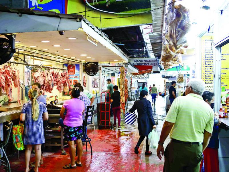 Las carnes son algunos de los pocos productos que no registran incrementos.