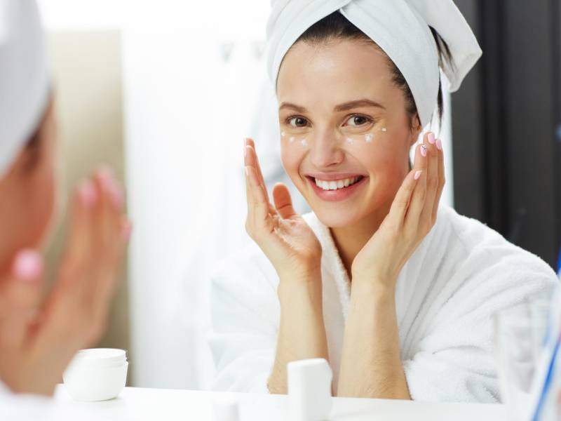 Establezca su rutina con la ayuda de un dermatólogo