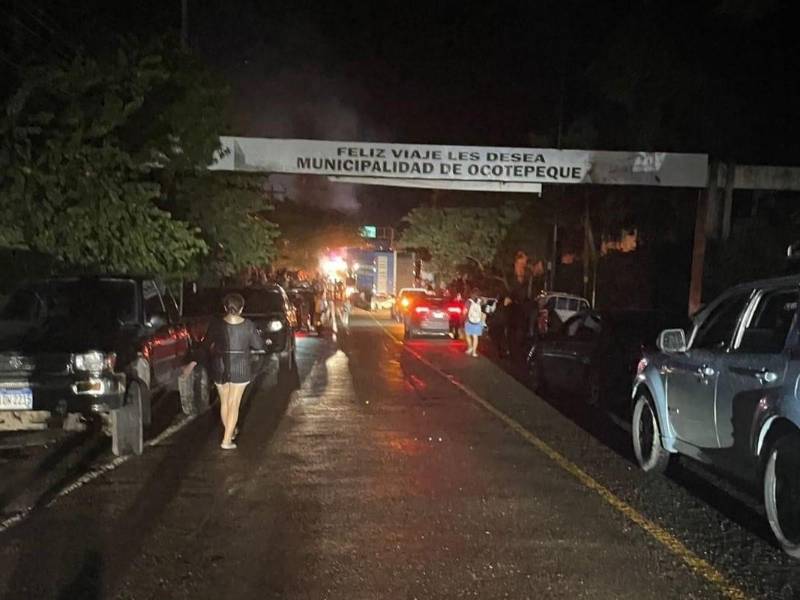 Pobladores de Ocotepeque cumplieron 35 horas sin energía eléctrica.