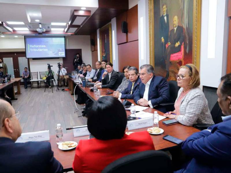 <b><span class=mln_uppercase_mln>Jornadas.</span></b> Representantes del Cohep llevaron un documento con 14 puntos de recomendaciones.<span class=mln_uppercase_mln> </span>