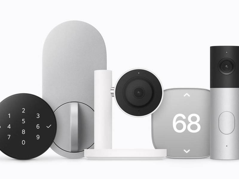 Fotografía cedida por Apple que muestra la colección de accesorios Apple Home Collection, diseñada en alianza con los fabricantes LG Electronics y Schneider Electric.