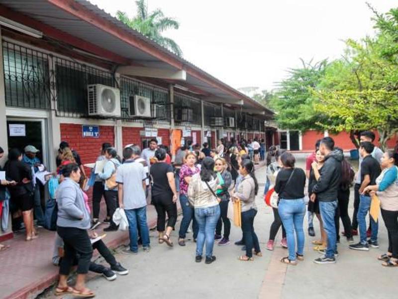 Pedagogos piden invertir en infraestructura y nueva tecnología.
