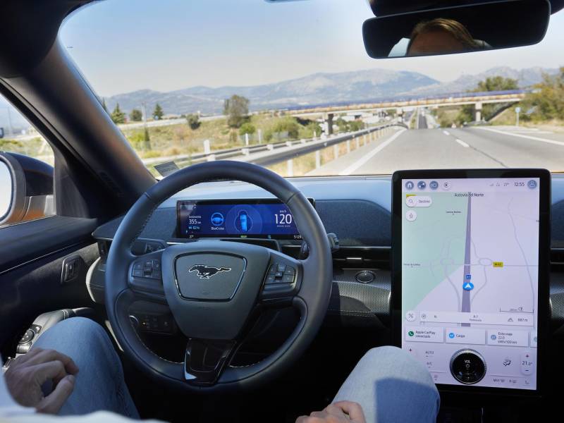 Llega a España una nueva tecnología para conducir sin usar el volante