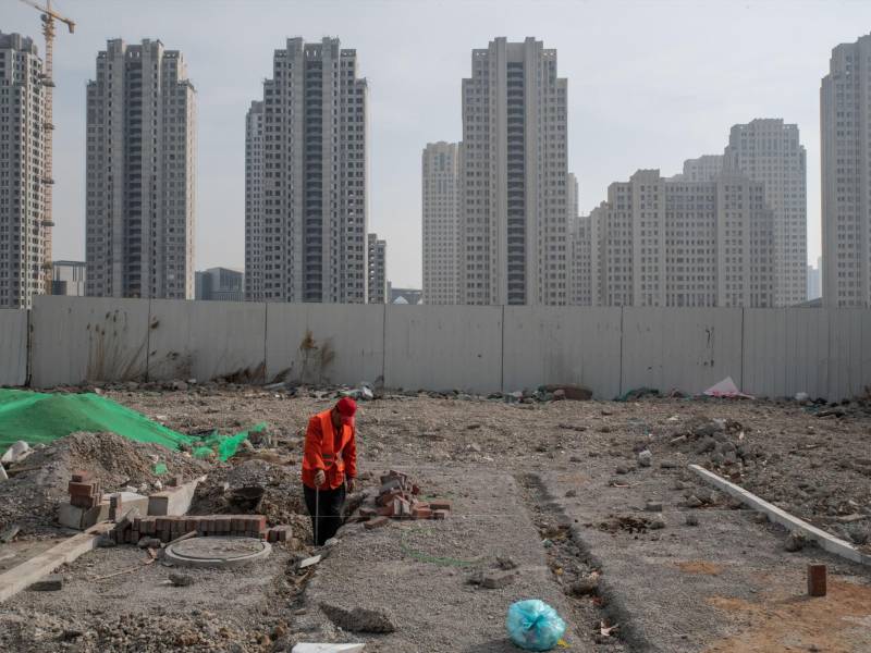 Alrededor del 6 por ciento de las ciudades costeras chinas podrían estar en peligro. Construcción de aceras en Tianjin.