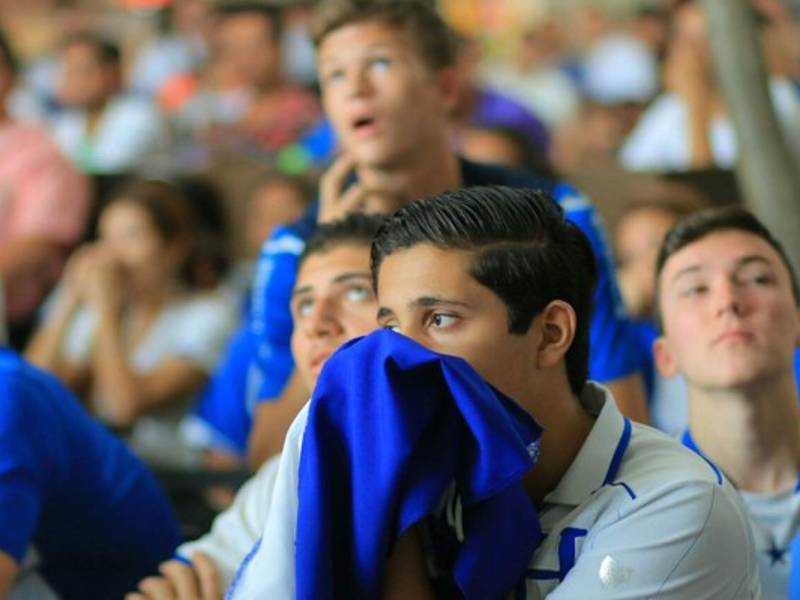La tristeza de miles de hondureño se veía en sus rostros. Brasil gana a Honduras por una holgada diferencia.