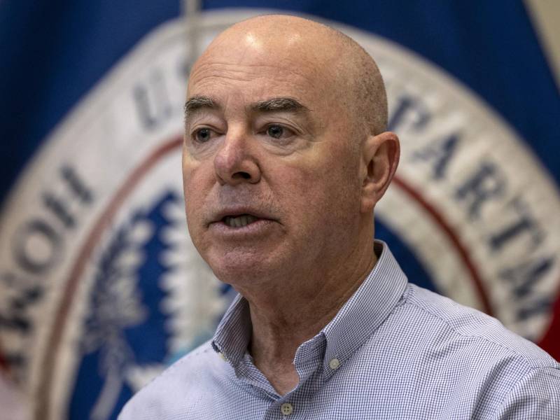 El secretario de Seguridad Nacional, Alejandro Mayorkas, es el encargado de la política migratoria de Biden.