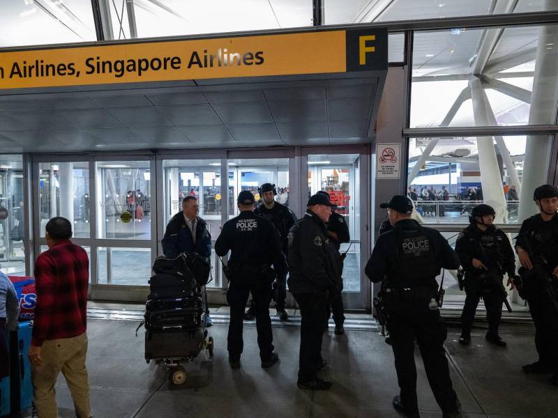 Nueva York reforzó la seguridad en sus aeropuertos.