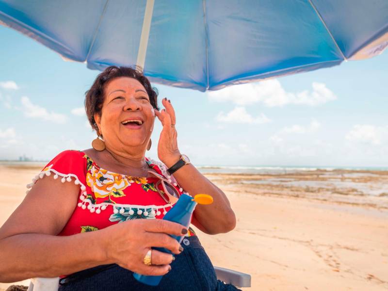 “Seguir las medidas correspondientes es importante para evitar un empeoramiento de la salud de las personas mayores”, recomienda el geriatra y gerontólogo, doctor Lenín Meza.
