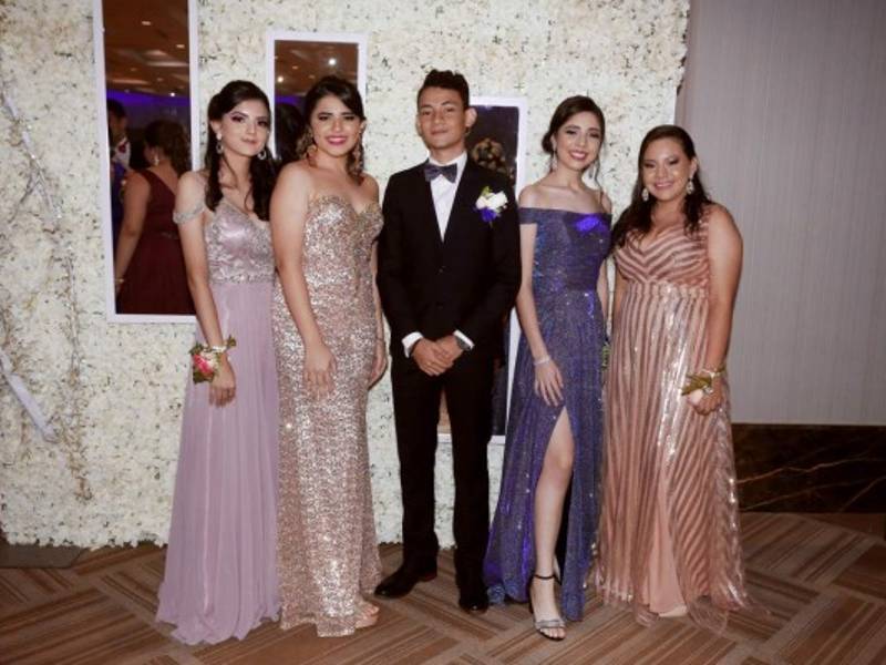 Joselyn García, Emily Aciego, Marvin Barahona, Yorsi Perdomo y Heylin Madrid