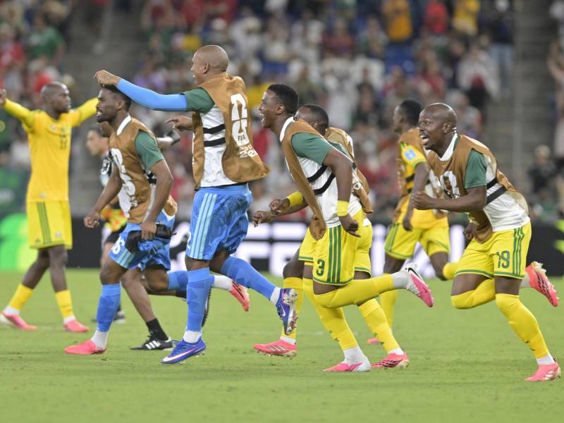 Sudáfrica era la débil del Grupo A y contra todos los pronósticos se metió en 16avos de final tras su triunfazo ante Corea del Sur.
