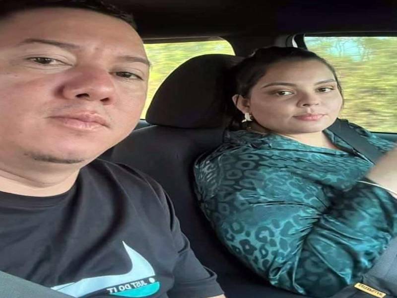 Samuel Rubio y Fabiola Chávez.